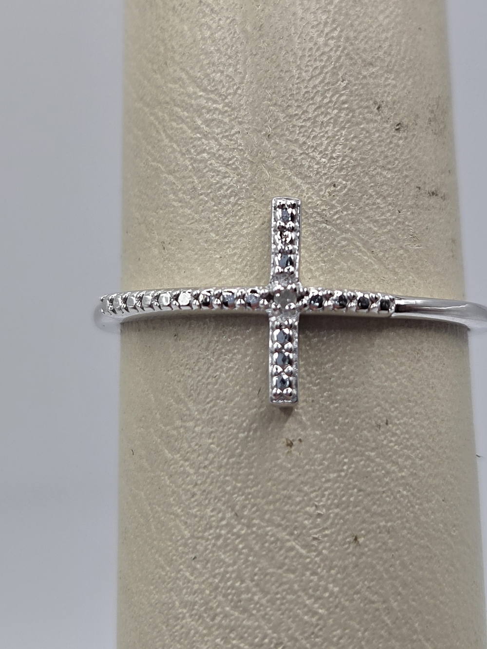 NEW 925 Sterling Silver Cross Ring Size 7 Dainty Stackable Diamond Accent